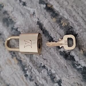 Louis vuitton lock and key 322